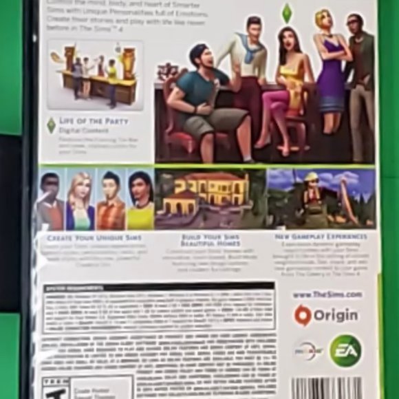 The Sims 4 PC Game CDRom - Picture 2 of 3